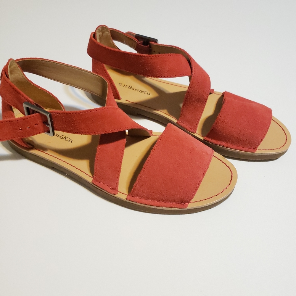 G H Bass & Co Cherry Red Suede Womens Flat Gladiator Sandals Size 7